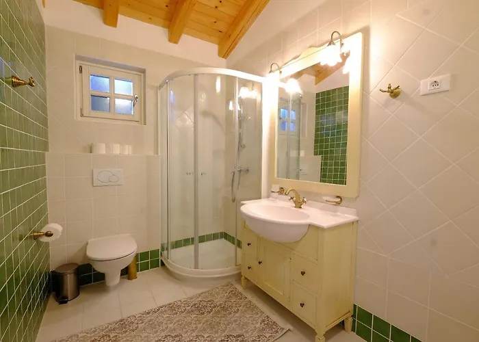 Luxury Le Rose Вилла