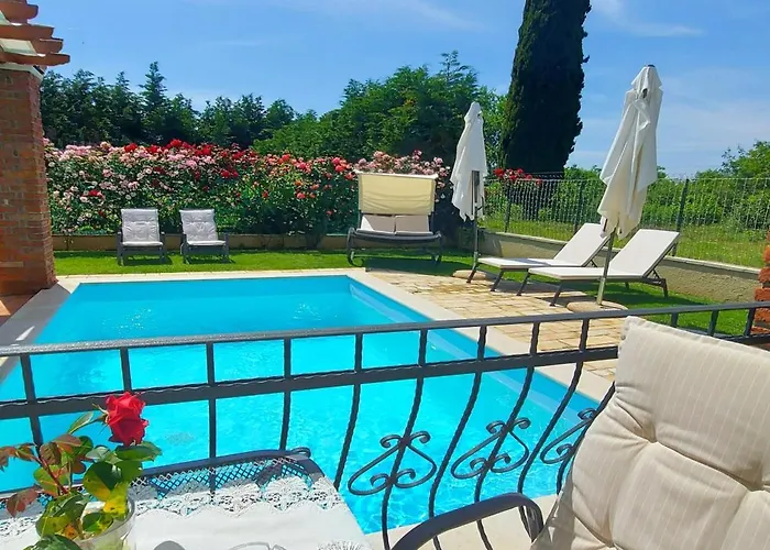 Luxury Le Rose Вилла *